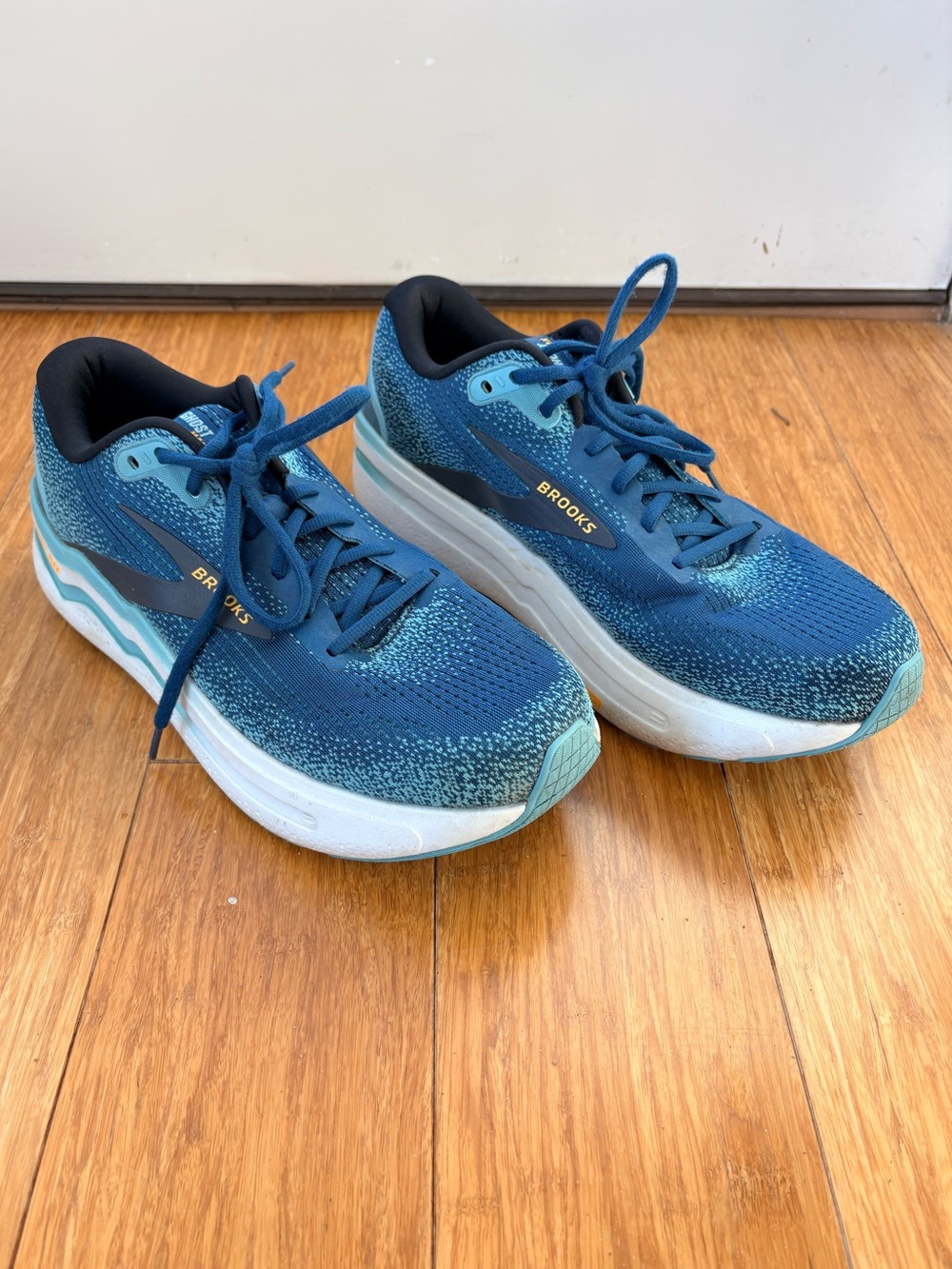Brooks Men's Ghost Max 2 Teal and Navy Running Shoes